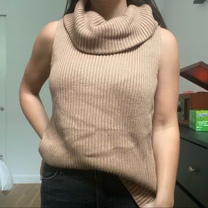 Michael Kors Turtleneck Sweater Vest